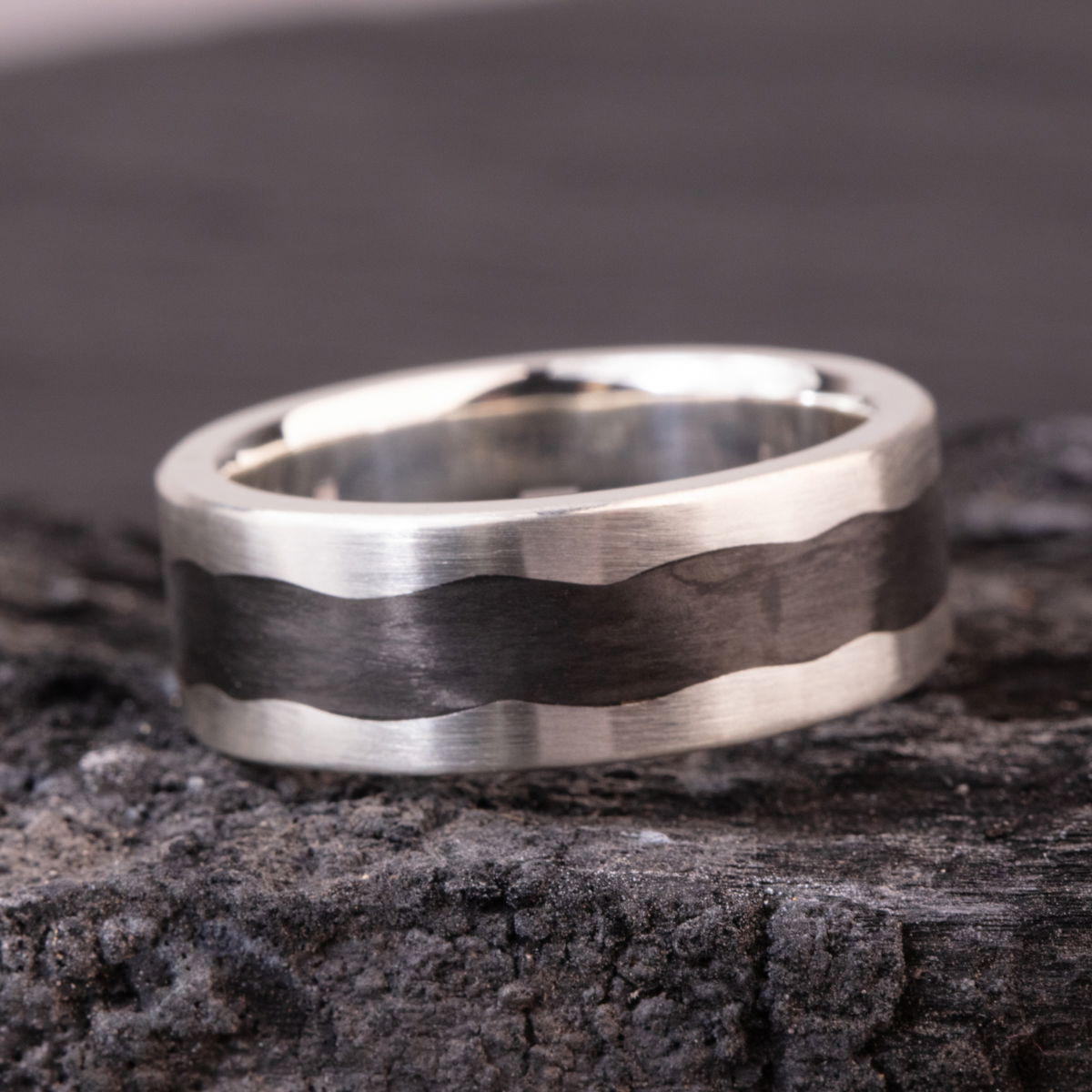 12th Edition Wave-Carbon Silberring 12th Edition Wave-2-Carbon Silberring