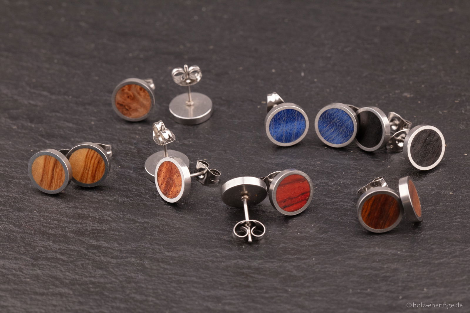 Ohrstecker 10mm Edelstahl mit Holzeinlage Ohrstecker 10mm Edelstahl mit Holzeinlage