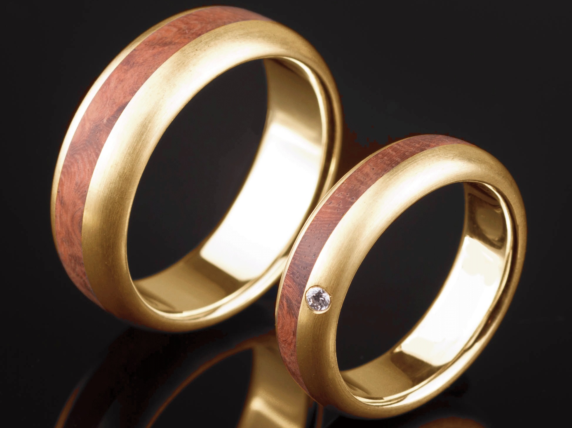 Stilvolle 15th Eheringe Edition Slimline Ringe in 585er Gelbgold 15th Eheringe Edition Slimline aus 585er Gelbgold
