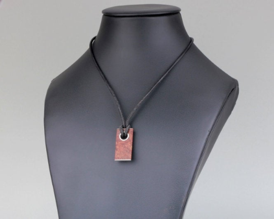 Dog Tag aus Amboina Maser Holz Dog Tag aus Amboina Maser Holz