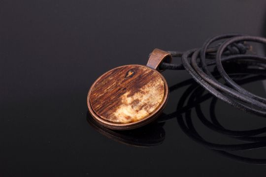 Collier Holz Anhänger mit Edelholz Kupferfarben